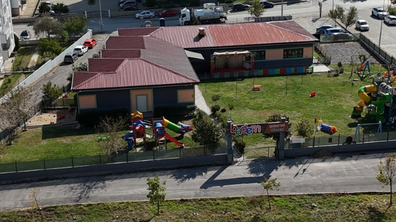 Kreş öğretmeni 3 yaşındaki çocuğun kolunu ısırdı