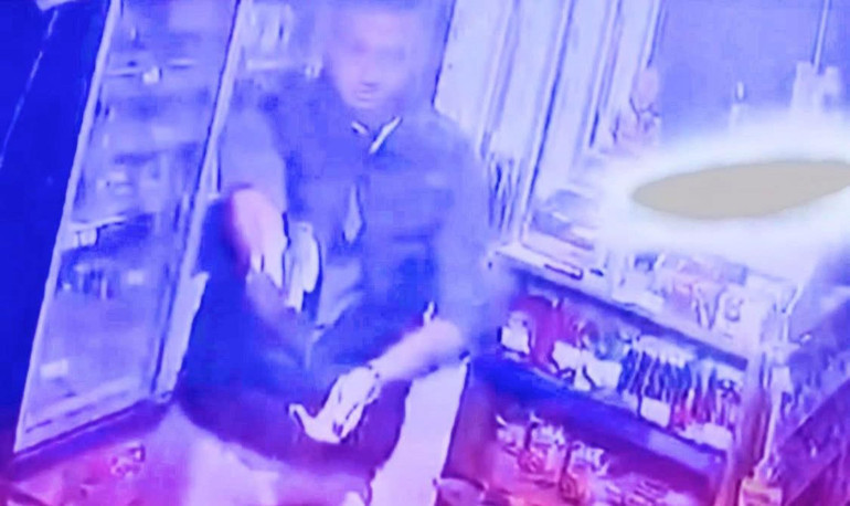 Balıkesirdaki firari mahkum cinayetinde kurbanlar son yolculuğuna uğurlandı