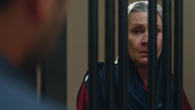 Uzak Şehirin 34. bölümünde neler oldu Nakil için aranan böbrek bulundu... Kim donör olacak