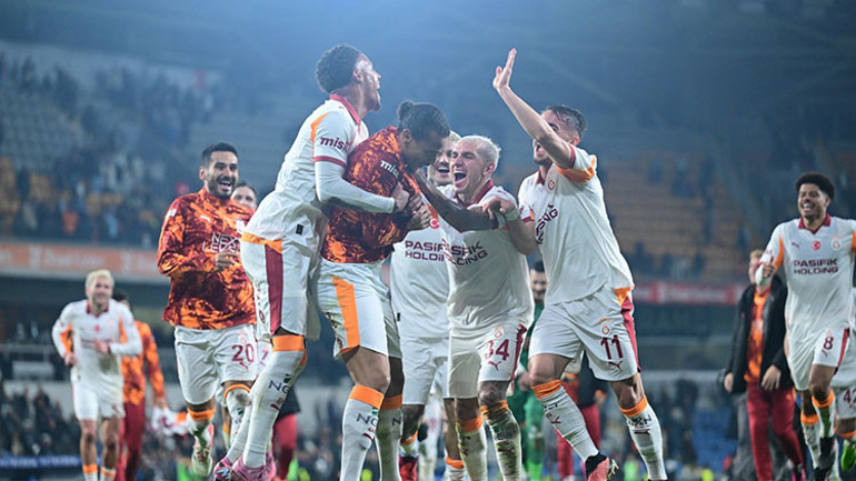 Futbol Konseyi: Hasarsız geçmek için yüzde yüzle oynamalısınız | Asla kolay maç değil, Buruk en iyi 11i seçmeli