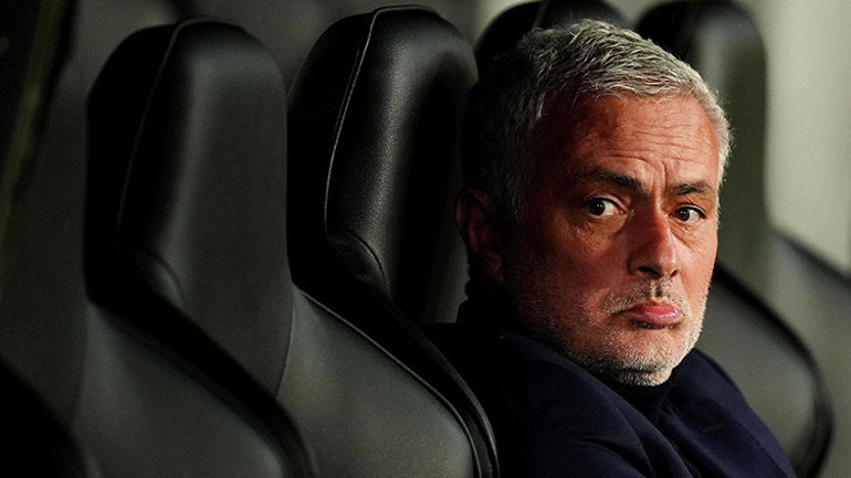 Kendi seviyeme döndüm demişti: Benfica, Jose Mourinhoyla dibe vurdu