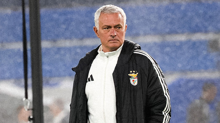 Kendi seviyeme döndüm demişti: Benfica, Jose Mourinhoyla dibe vurdu