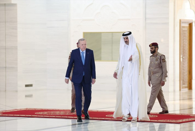 Cumhurbaşkanı Erdoğan, Katar Emiri Al Sani ile bir araya geldi