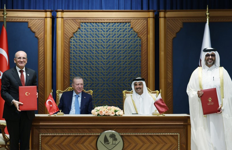 Cumhurbaşkanı Erdoğan, Katar Emiri Al Sani ile bir araya geldi