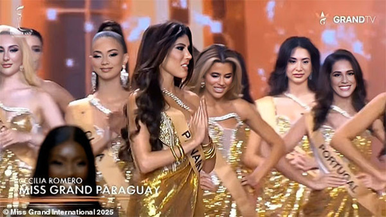 Güzellik yarışmasında komik anlar… İsmini yanlış duyan güzel ortalığı karıştırdı