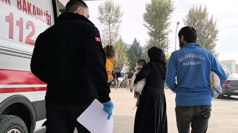 Bahçede oyun oynayan çocuk ateşin üzerine düşerek yaralandı