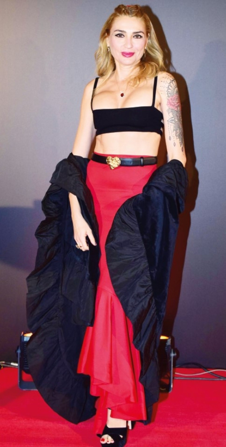 Baştan sona olmamış (Bilge Öztürk)