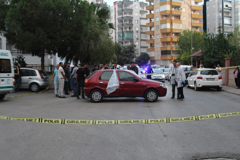Adanada otomobilde ölü bulunmuştu Yasak aşk yaşadığı kadının oğlu tarafından dövülerek öldürülmüş... Şüphelinin ifadesi ortaya çıktı