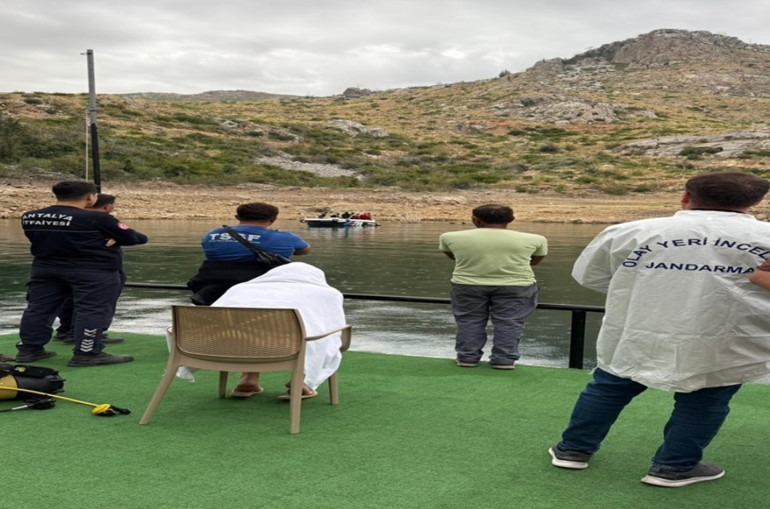 Baraj gölünde kaybolan İrlandalı turisti arama çalışmalarında ikinci gün