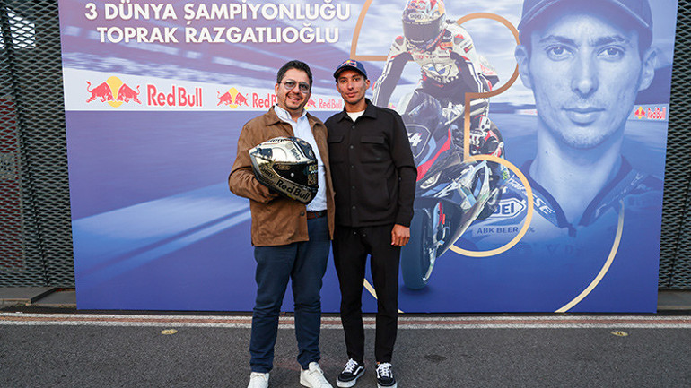 Toprak Razgatlıoğlu: Kazanın ardından son yarışa çıkamayacağız diye korktuk