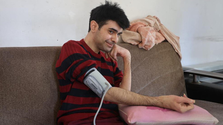 3 yıl sonra duş alıp dışarı çıkan Barışa teşhis kondu: Tedaviye başlandı | Barışı sosyal hayata ailesine kazandırmaya çalışacağız