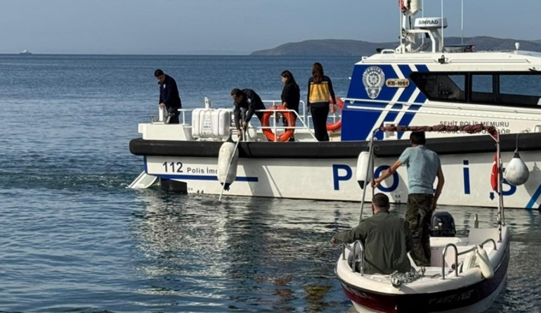 Yürüyüşe çıkanlar gördü Erdekte denizde erkek cesedi bulundu