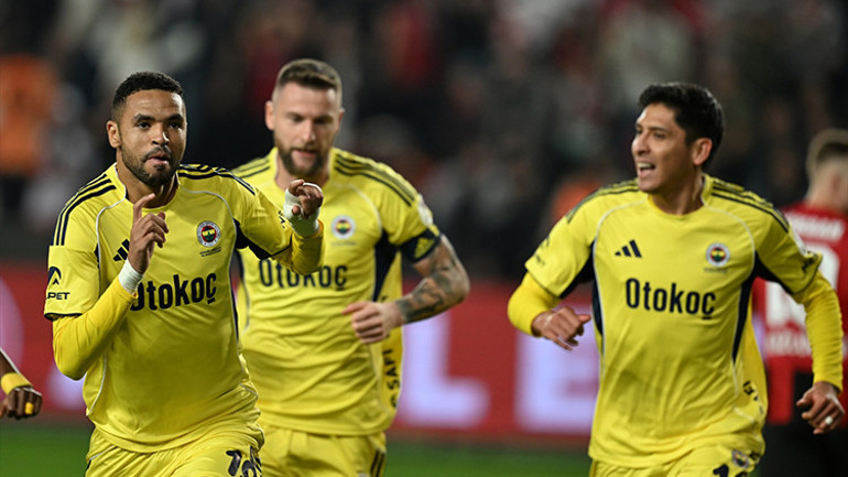 Fenerbahçenin galibiyeti sonrası dikkat çeken itiraf Beni mahcup etti Tekrar hoş geldin denebilir