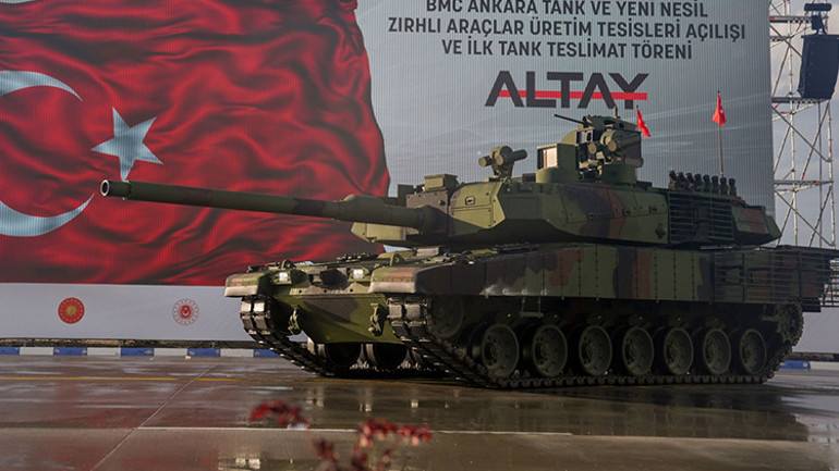 Savunma sanayiinde tarihi gün Altay Tankı envantere girdi