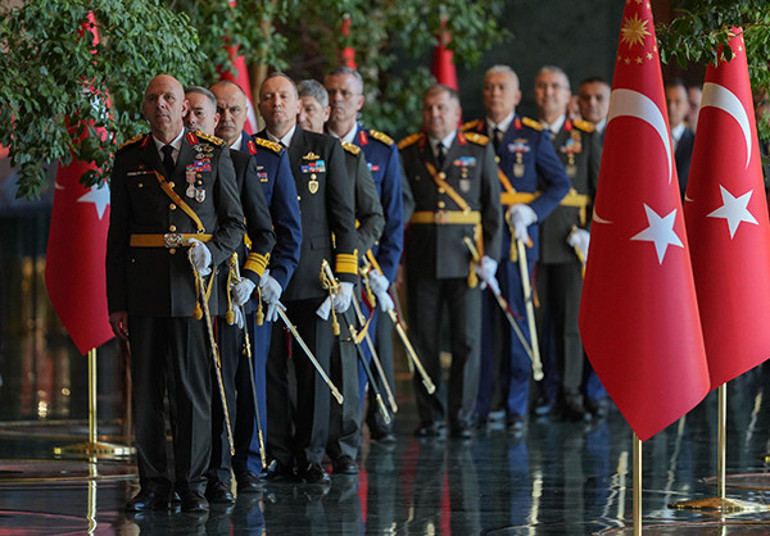 Cumhuriyetimiz 102 yaşında... Cumhurbaşkanı Erdoğan: Büyük ve güçlü Türkiyeyi evlatlarımıza emanet edeceğiz