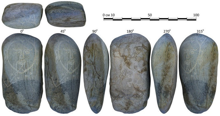 Üç boynuzlu başlık takan kadın figürlü taş rölyef