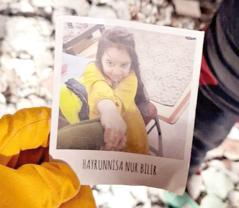 ‘Facianın fısıltısını’ 4.5 ay önce bildirmiş... Bilirkişi heyeti enkazda