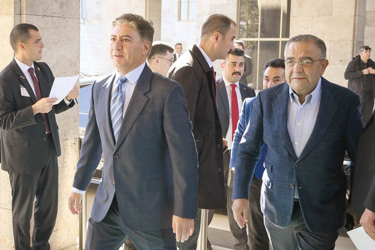 Komisyon son düzlükte… 16. toplantı devlet sırrı