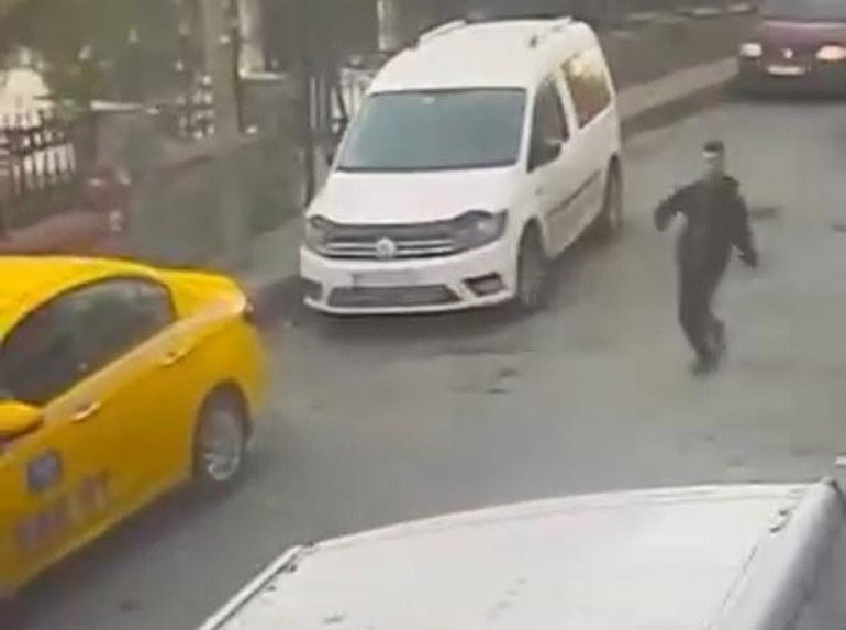 13 yaşındaki çocuk arkadaşını boynundan bıçakladı Yarın sabah okulda katliam var diyerek tehdit etmiş