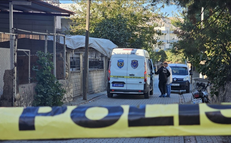 Son dakika... Siirtte dehşet: Eşini ve amcasını öldürdü, annesi, amcası ve yengesini yaraladı