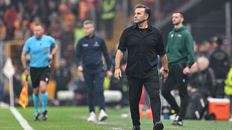 Lider Galatasaray, kritik maçta Trabzonsporu ağırlıyor