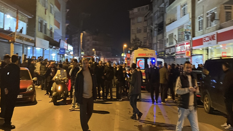 Son dakika... Gebzede bir binada çatırtı sesleri: Bina tahliye edildi