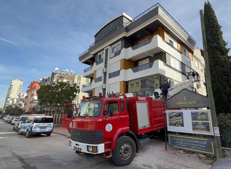 Antalyada şüpheli ölüm Ailesinin haber alamadığı Onur Doker ölü bulundu... Annesinin feryadı yürek yaktı