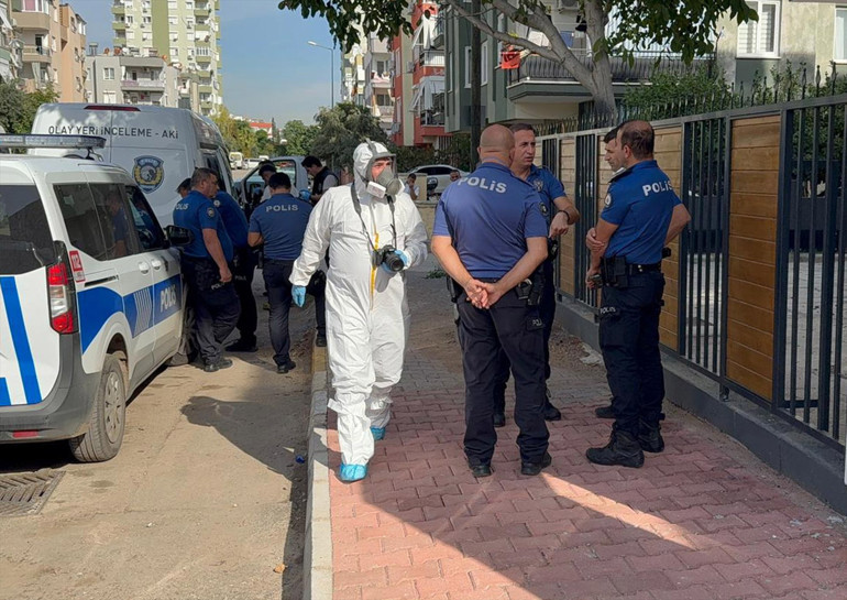 Antalyada şüpheli ölüm Ailesinin haber alamadığı Onur Doker ölü bulundu... Annesinin feryadı yürek yaktı