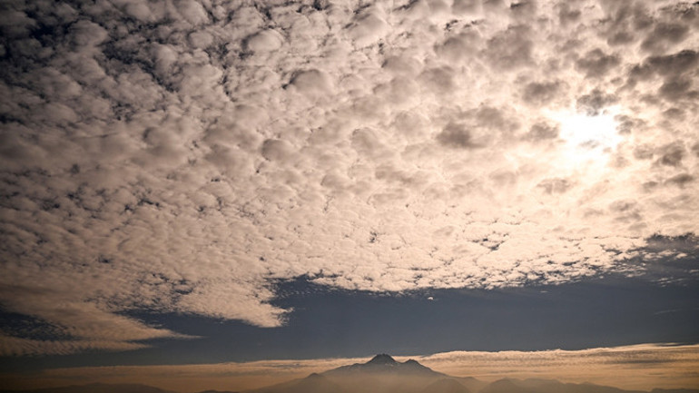 Kayseri semalarında görülen mammatus bulutları