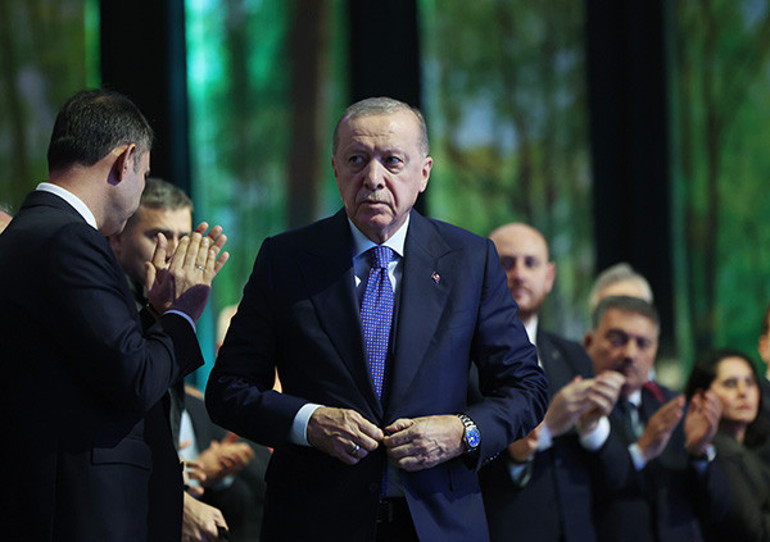 Cumhurbaşkanı Erdoğan duyurdu: İstanbulun bir Fetret Devri daha yaşamasını istemiyoruz