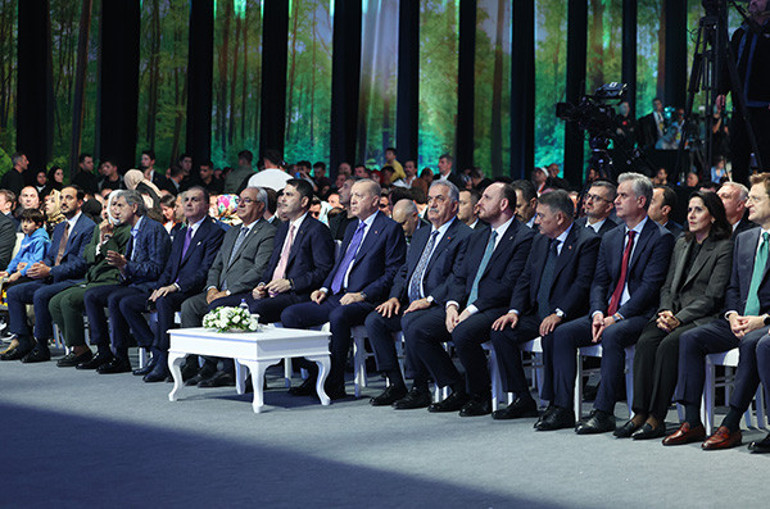 Cumhurbaşkanı Erdoğan duyurdu: İstanbulun bir Fetret Devri daha yaşamasını istemiyoruz