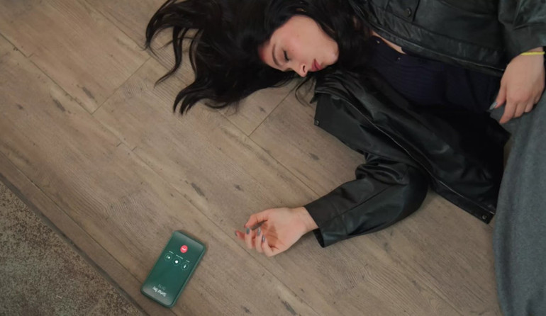 Güller ve Günahların 4. bölümünde neler oldu Hastaneden beklenen haber geldi... Berrak uyandı