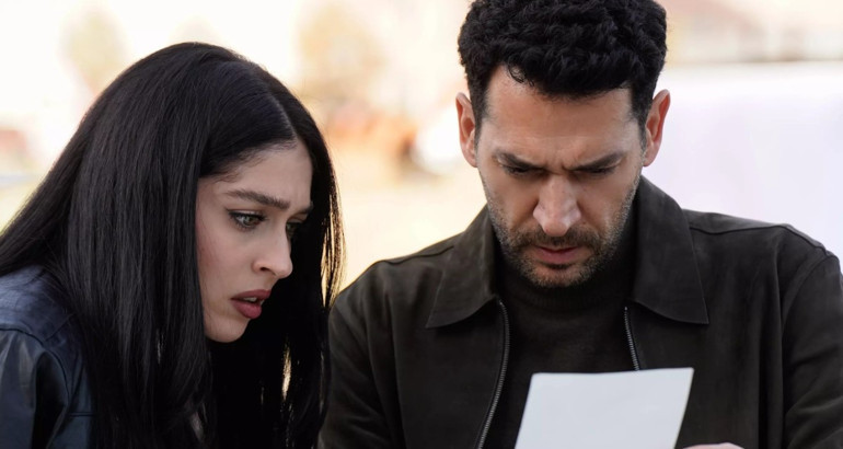 Güller ve Günahların 4. bölümünde neler oldu Hastaneden beklenen haber geldi... Berrak uyandı