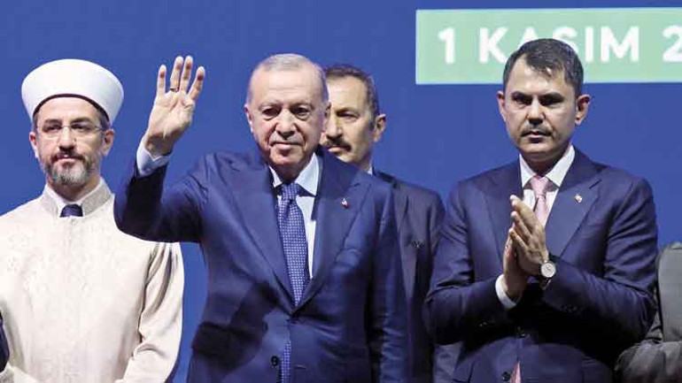 Cumhurbaşkanı Erdoğan: Şehirler kime oy vermiş ilgilenmiyoruz