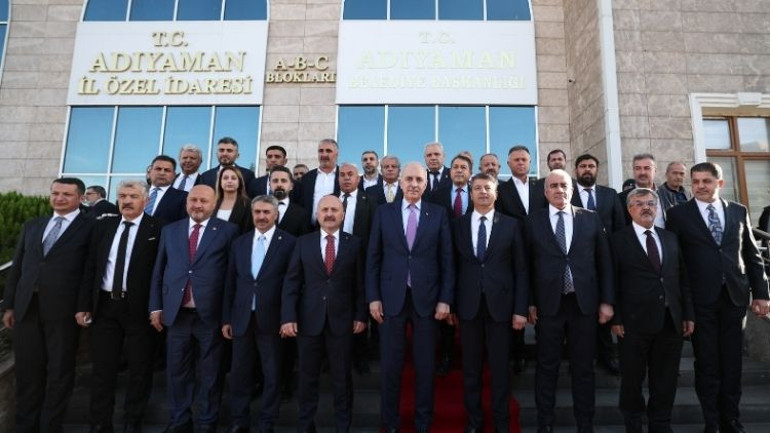 TBMM Başkanı konuşma yaparken