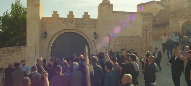 Sezen yazdı, Ozan söyledi... Reytingler patladı