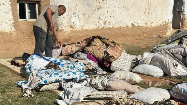 Şanlıurfada tuhaf olay: Eşyalar kendi kendine alev alıyor Gittikleri her yer yanıyor | İçeri giremiyoruz, dışarıda kalmak zorundayız