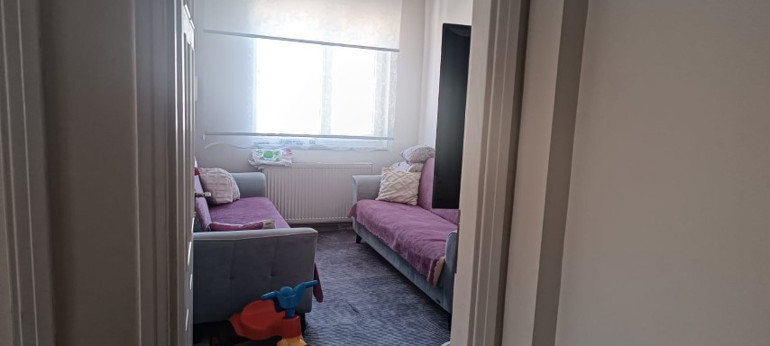 Samsunda ilginç olay: Mahkeme kararıyla komşusunun odasını dairesine kattı