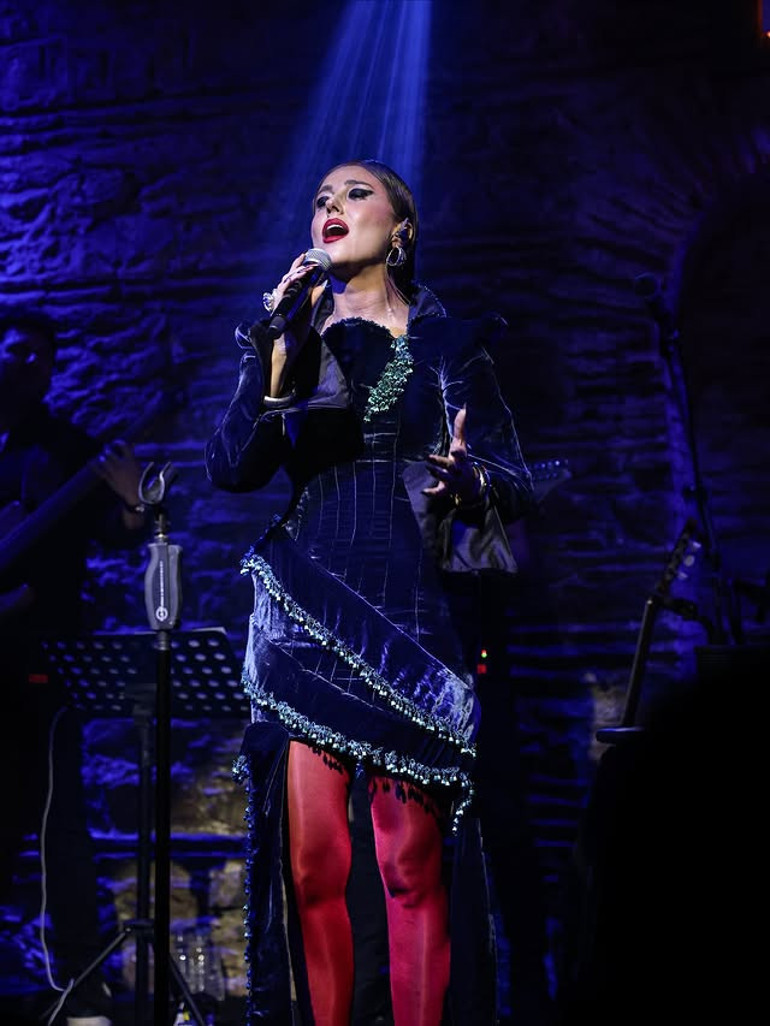 Atatürk’e armağan şarkılar