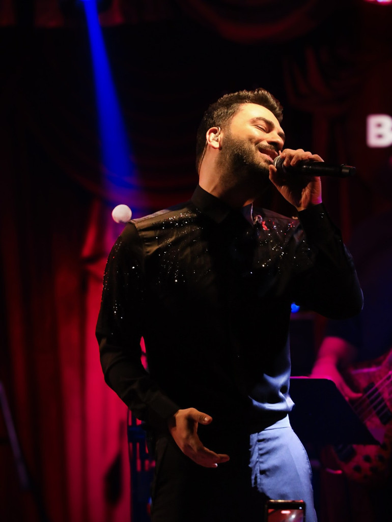 Atatürk’e armağan şarkılar