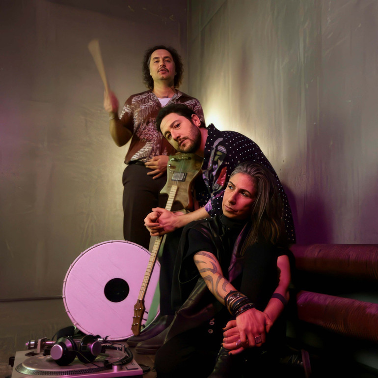 Bol sürprizli şarkılar