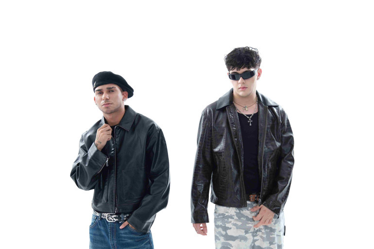 Bol sürprizli şarkılar