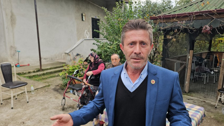 Bir köyü sarsan iğrenç iddia Kedileri satıp katliam yapmış... Bir evlat anasına nasıl böyle bir iftira atar