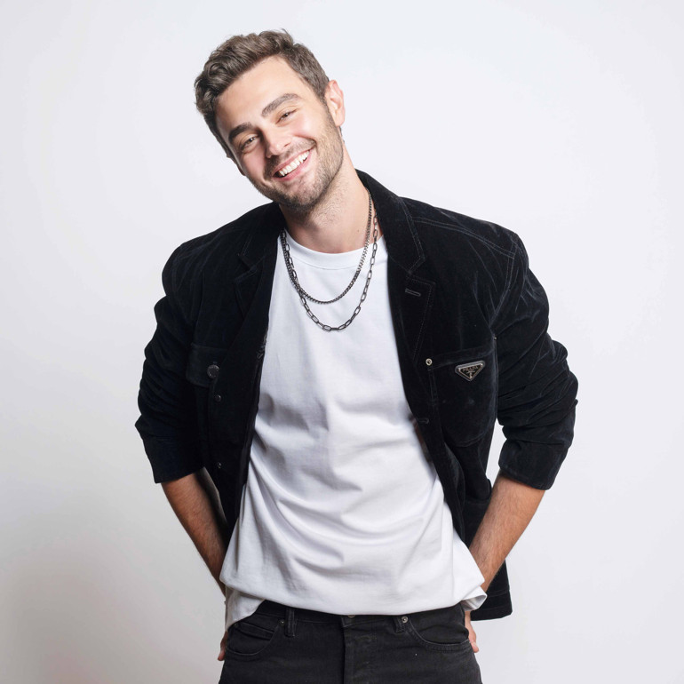  Sadece yakışıklı diye birini iki buçuk saat izlemezsin