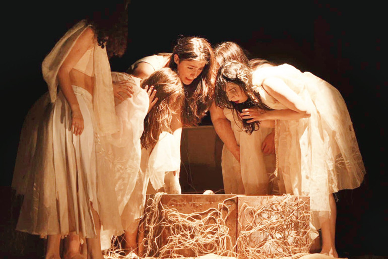 ‘Gündelik hayatta karşılaştığımız ya da kendimizde gördüğümüz kadınların hikâyesi’