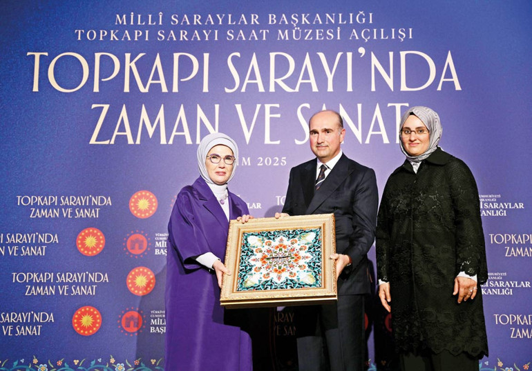 Emine Erdoğan, Topkapı Sarayı Saat Müzesi’ni açtı