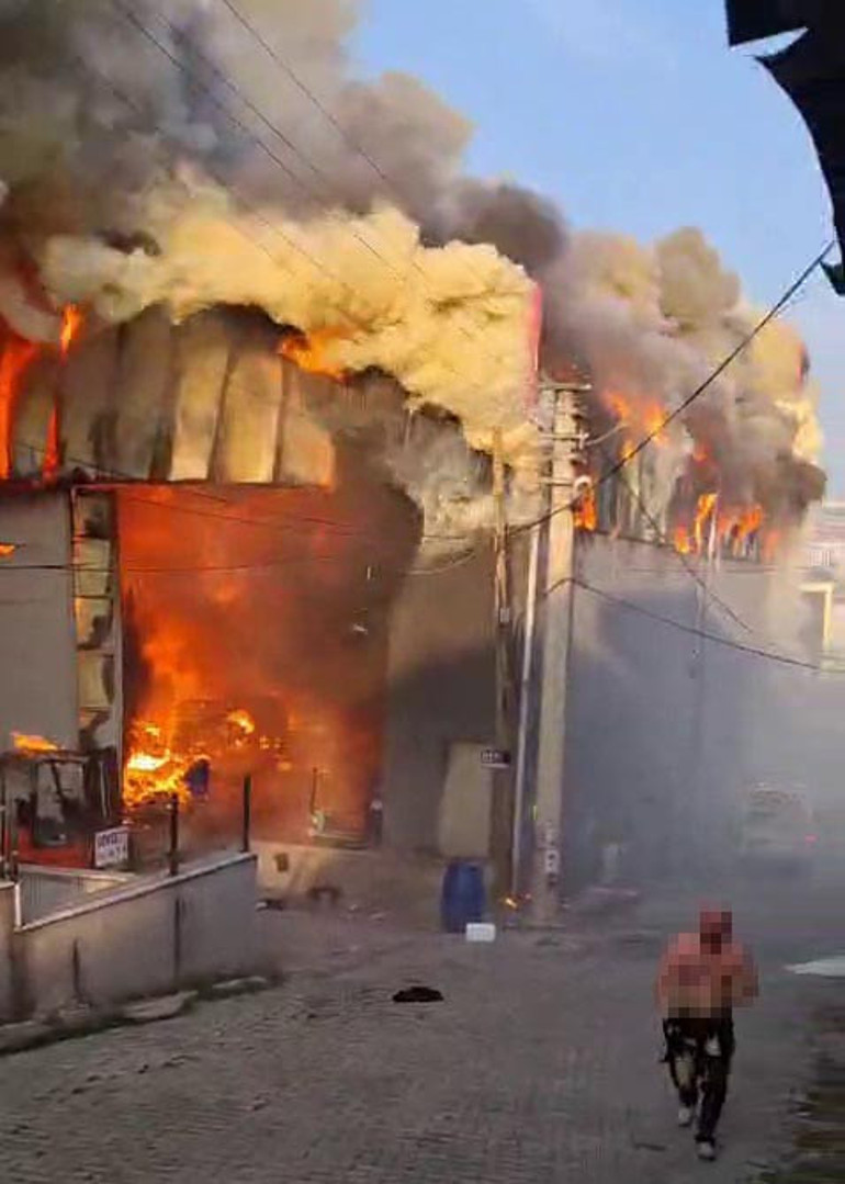 Kocaeli Dilovası'nda fabrikanın dış cephesinden görüntü