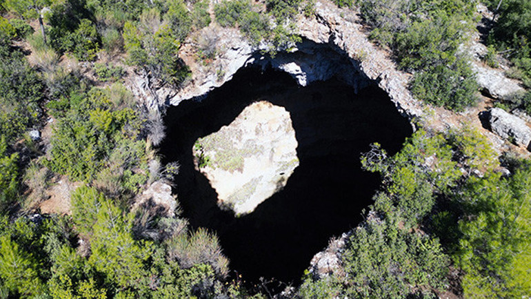 90 metrelik obruğa indi Girme, çıkamazsın dediler dinlemedi gördüklerine inanamadı: Hiç böyle bir şeyle karşılaşmadım
