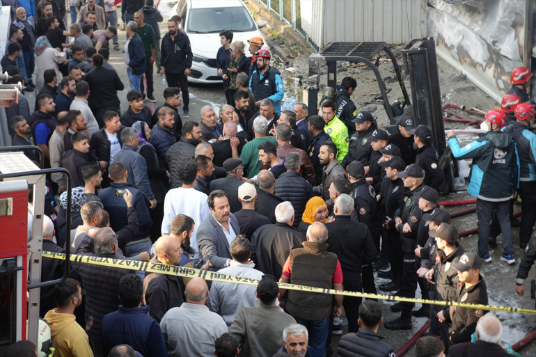 Dilovasındaki yangın faciasında yeni detaylar Fabrika sahibi kaçarken yakalandı, oğlu da aranıyor