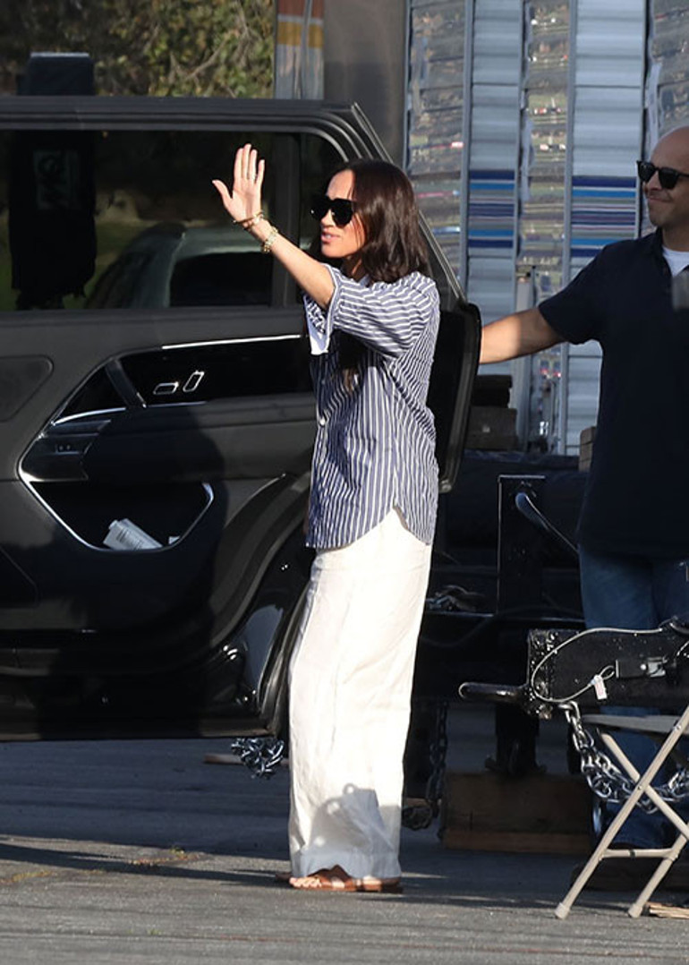 Yine büyük konuştu, yine tam tersini yaptı: Onca parayı bulduktan sonra fakir düşünce başladığı yere döndü